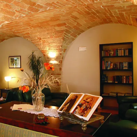 San Claudio Hotel