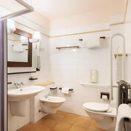 San Claudio Hotel