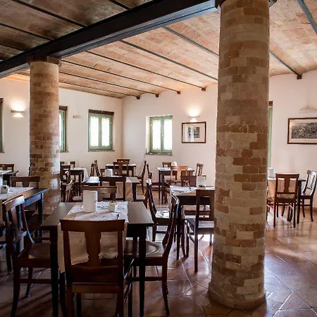 San Claudio Hotel 3*