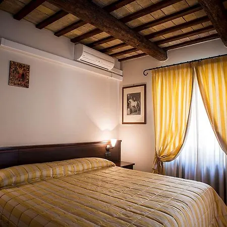 San Claudio Hotel 3*